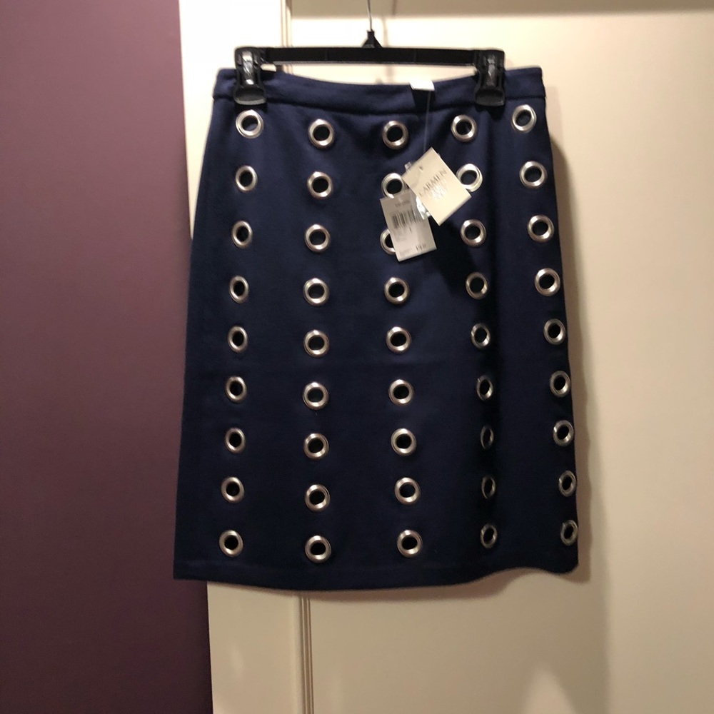 Skirt - Picture 1 of 3
